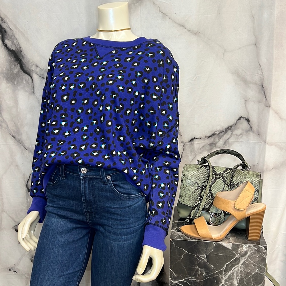 Kate Spade blue white cheetah print pull over sweater